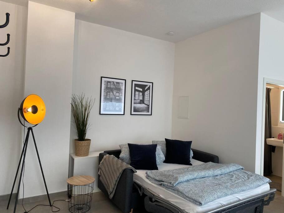 Modernes 2-Zi-Apartment in Top Innenstadt-Lage Neurenberg Buitenkant foto